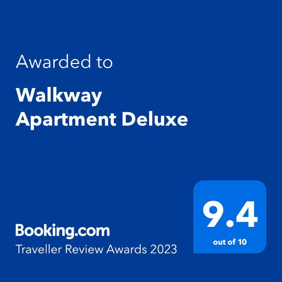 Walkway Apartment Deluxe Budapest Bagian luar foto