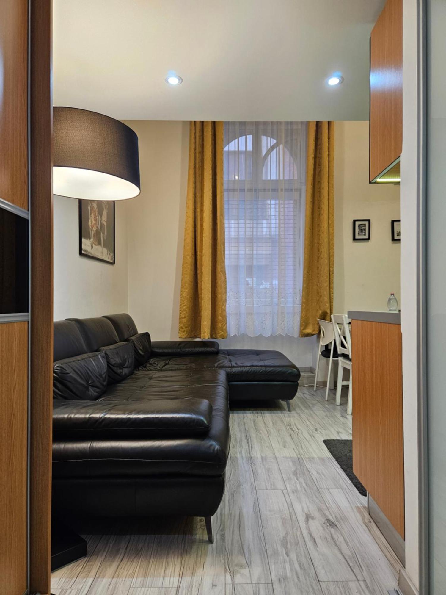 Walkway Apartment Deluxe Budapest Bagian luar foto